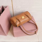 a1732171499063_3Miu Miu Leather Shoulder Bag645