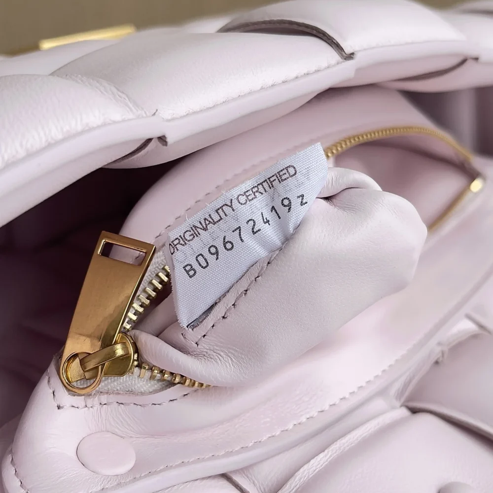 Bottega Veneta Chain Cassette Shoulder Bag