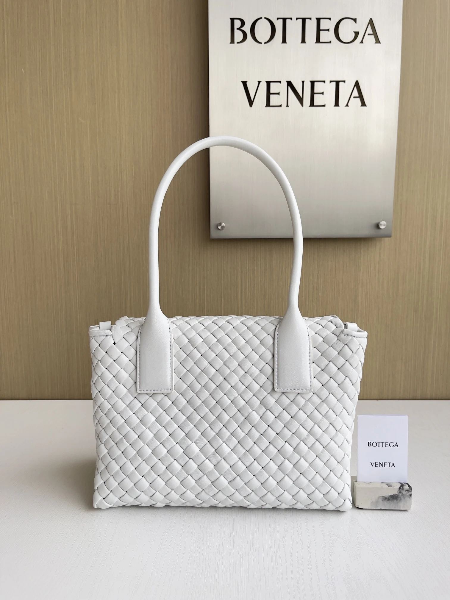 Bottega Veneta Patti Top Handle Bag Bottega Veneta Patti Top Handle Bag