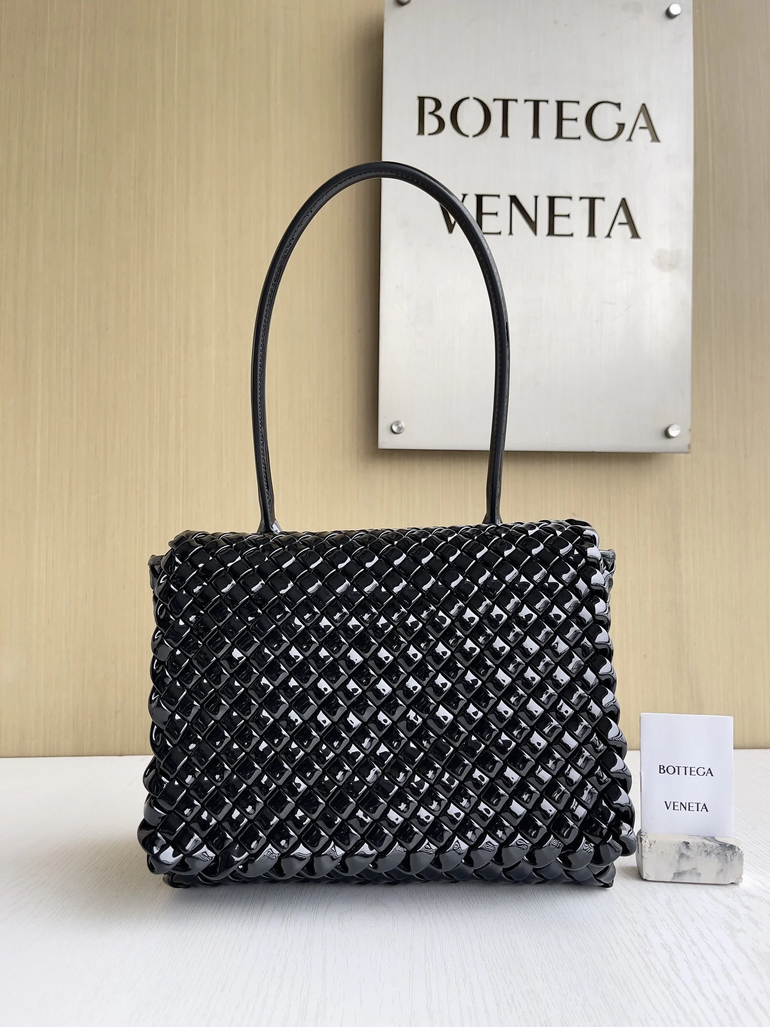 Bottega Veneta Patti Top Handle Bag Bottega Veneta Patti Top Handle Bag