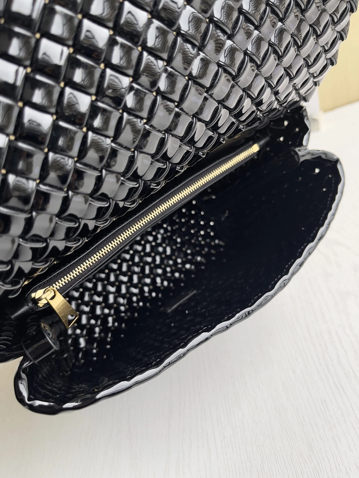 Bottega Veneta Patti Top Handle Bag Bottega Veneta Patti Top Handle Bag