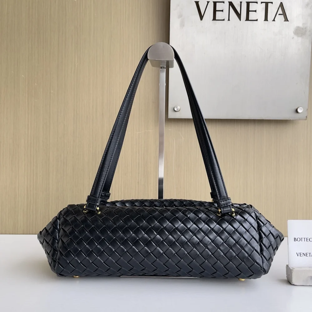 Bottega Veneta Let's Go shoulder bag