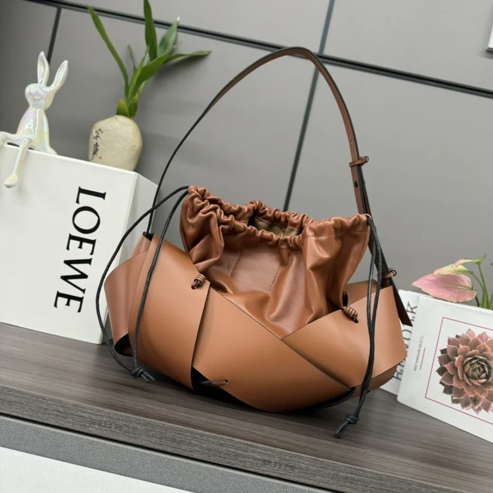 LOEWE Interlaced Hobo Bag