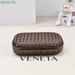 Bottega Veneta (BV) Knot