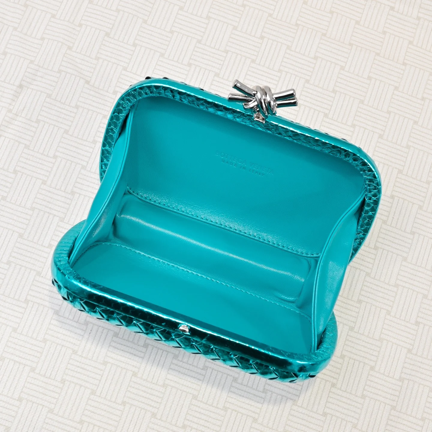 i1744341577311_2677_0_8