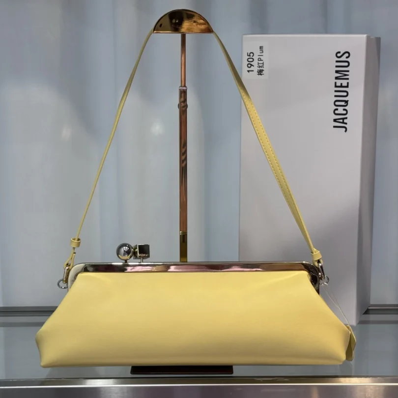 Jacquemus The Salon clutch