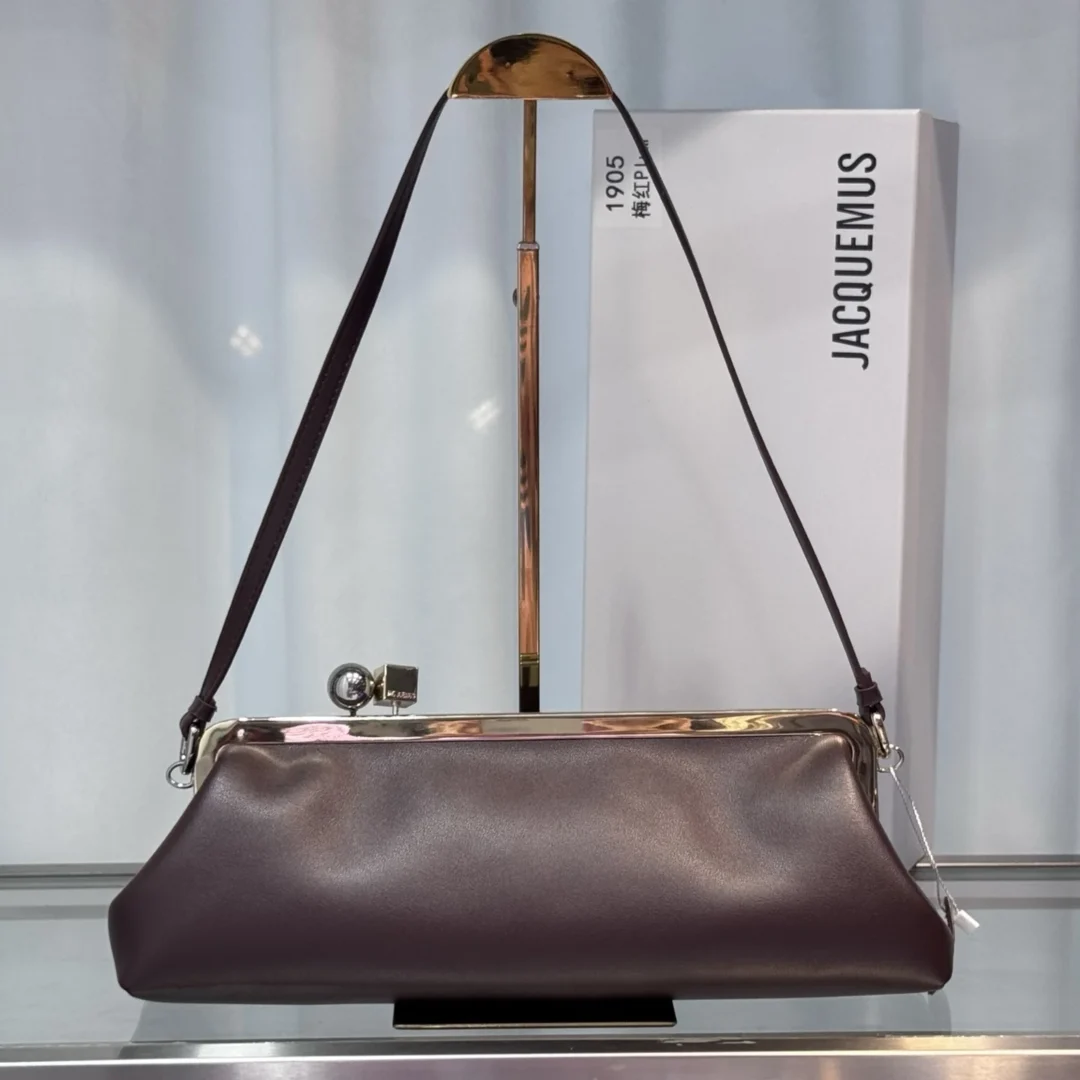 Jacquemus The Salon clutch