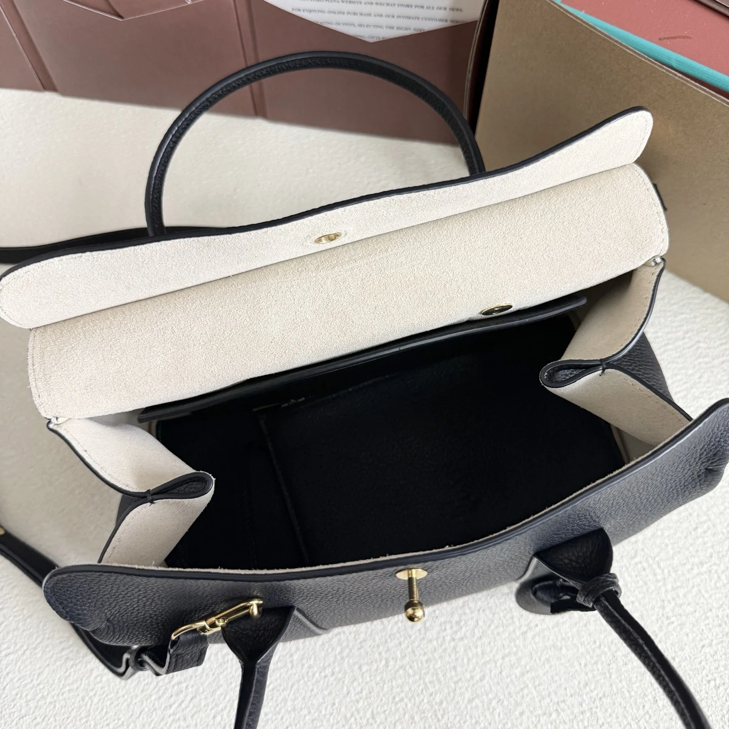 i1753377801907_2194_0_8