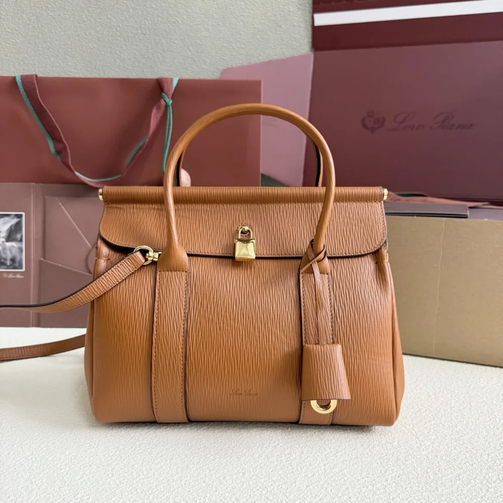 Loro Piana Loom bag L25