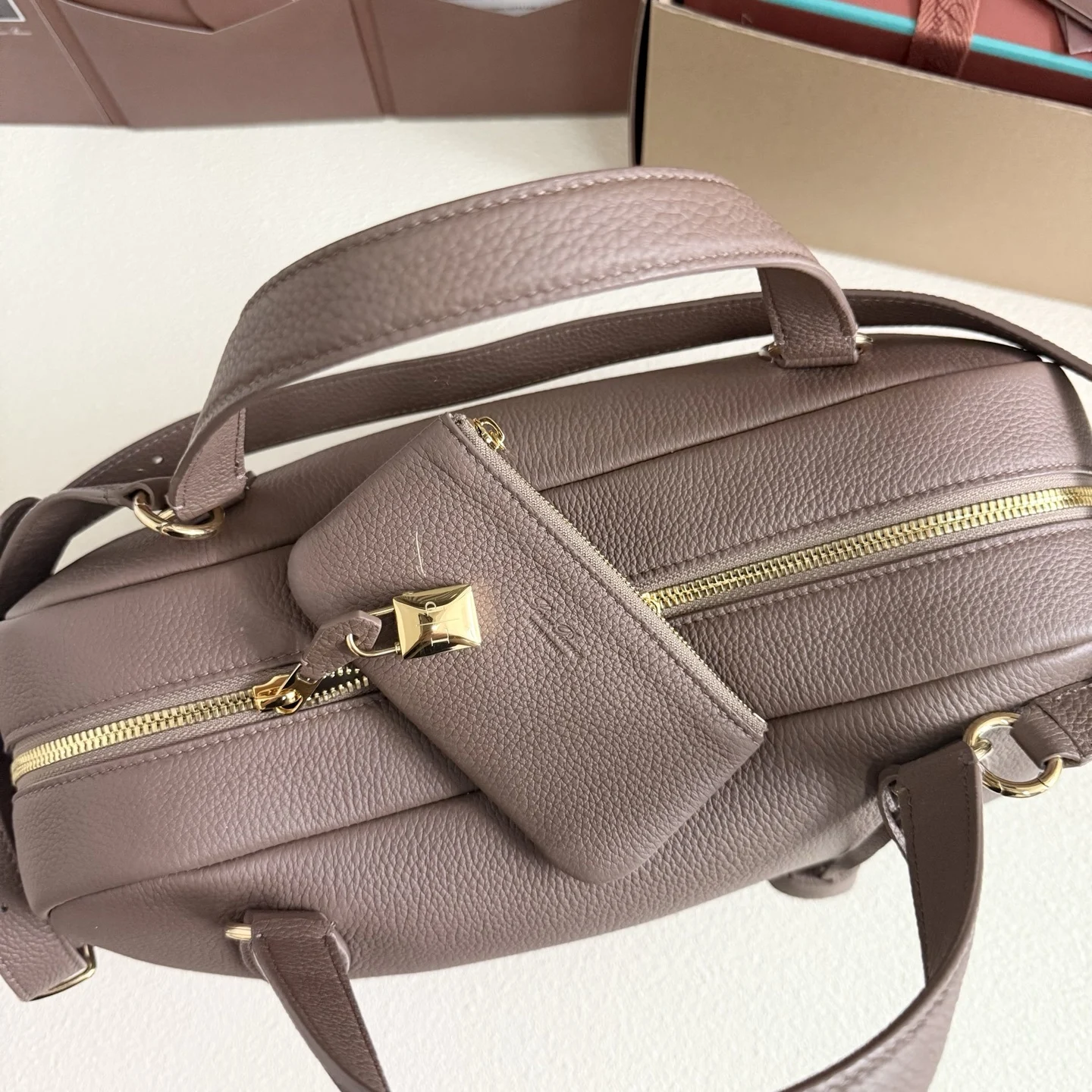 i1756557953260_9584_0_7