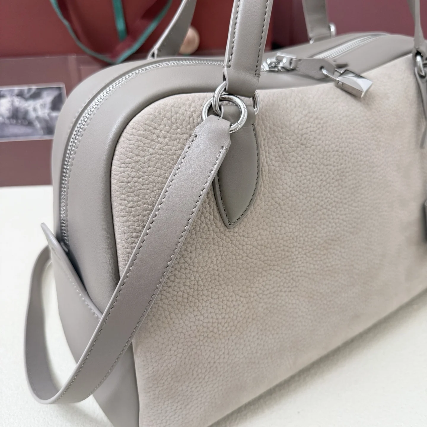 i1760463862395_431_0_4