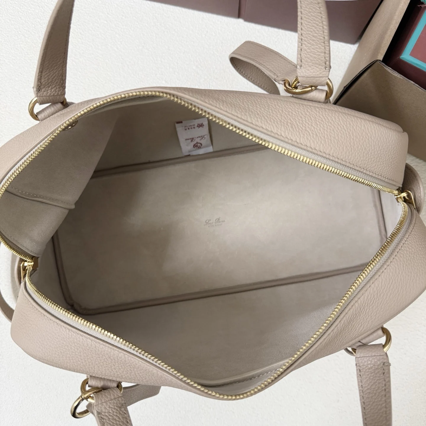 i1763524577316_7401_0_8