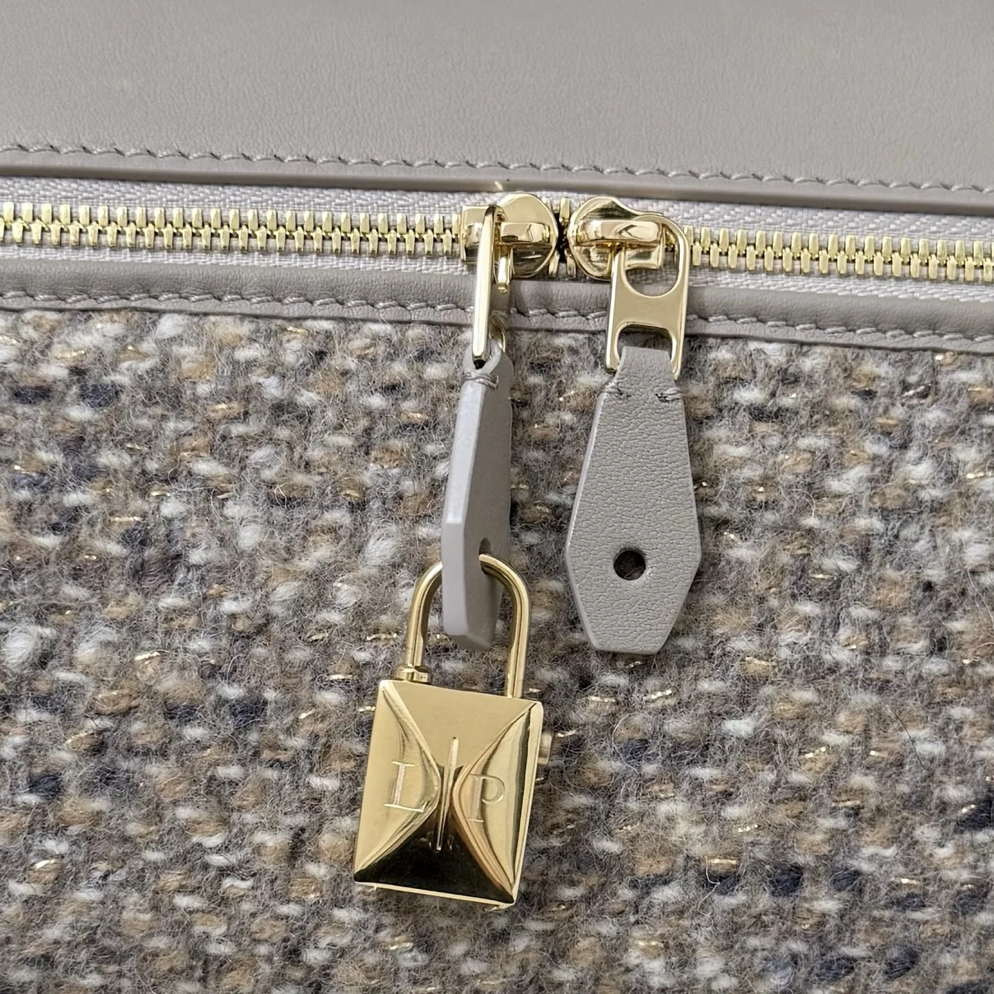 i1767104731882_6927_0_6